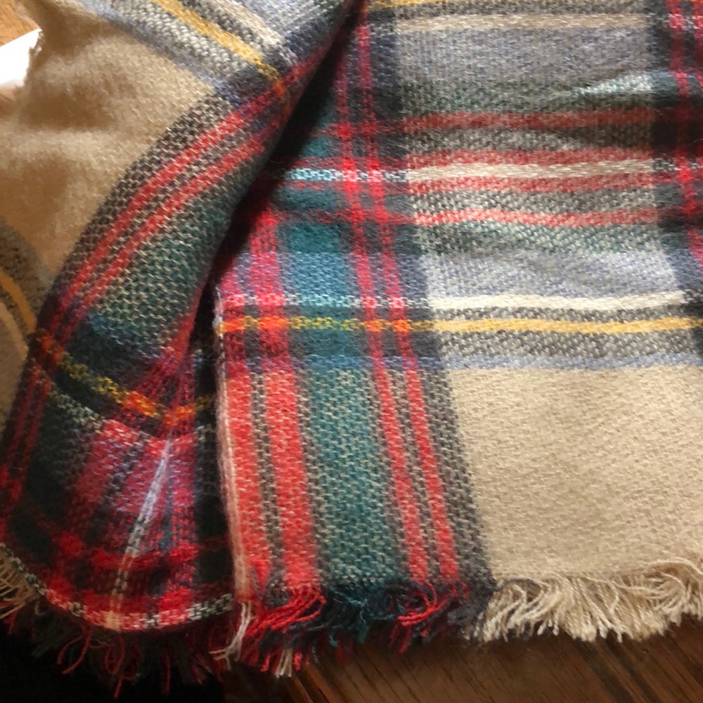 Plaid blanket scarf